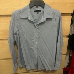 Women’s Banana Republic Shirt