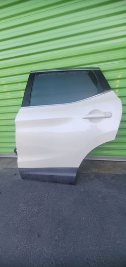 NISSAN ROGUE SPORT REAR DRIVER DOOR 2017-2018-2019-2020-2021-2022