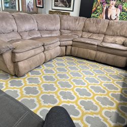 Sectional Couch Double Recliner