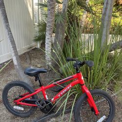 Trek Superfly 16
