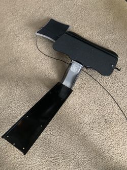 Keyboard, brackets / mouse pad with LED lights on color lights