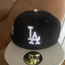 Los Angeles Dodgers New Era MLB Fitted Hat 7 5/8