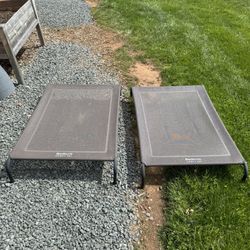 Outdoor Dog Beds 