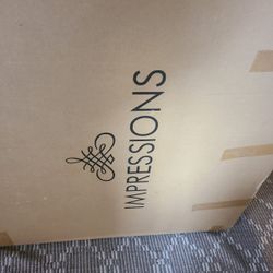 Impressions Vanity (Makeup Vanity) 