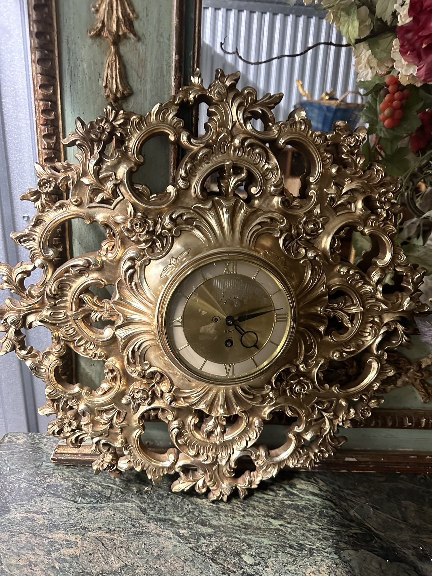 Syroco gold ornate wall clock
