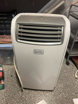Black+Decker - Portable Air Conditioner, 12,000 BTU (8,150 BTU SACC) for Rooms Up To 550 Sq. Ft., BPT08WTB - White