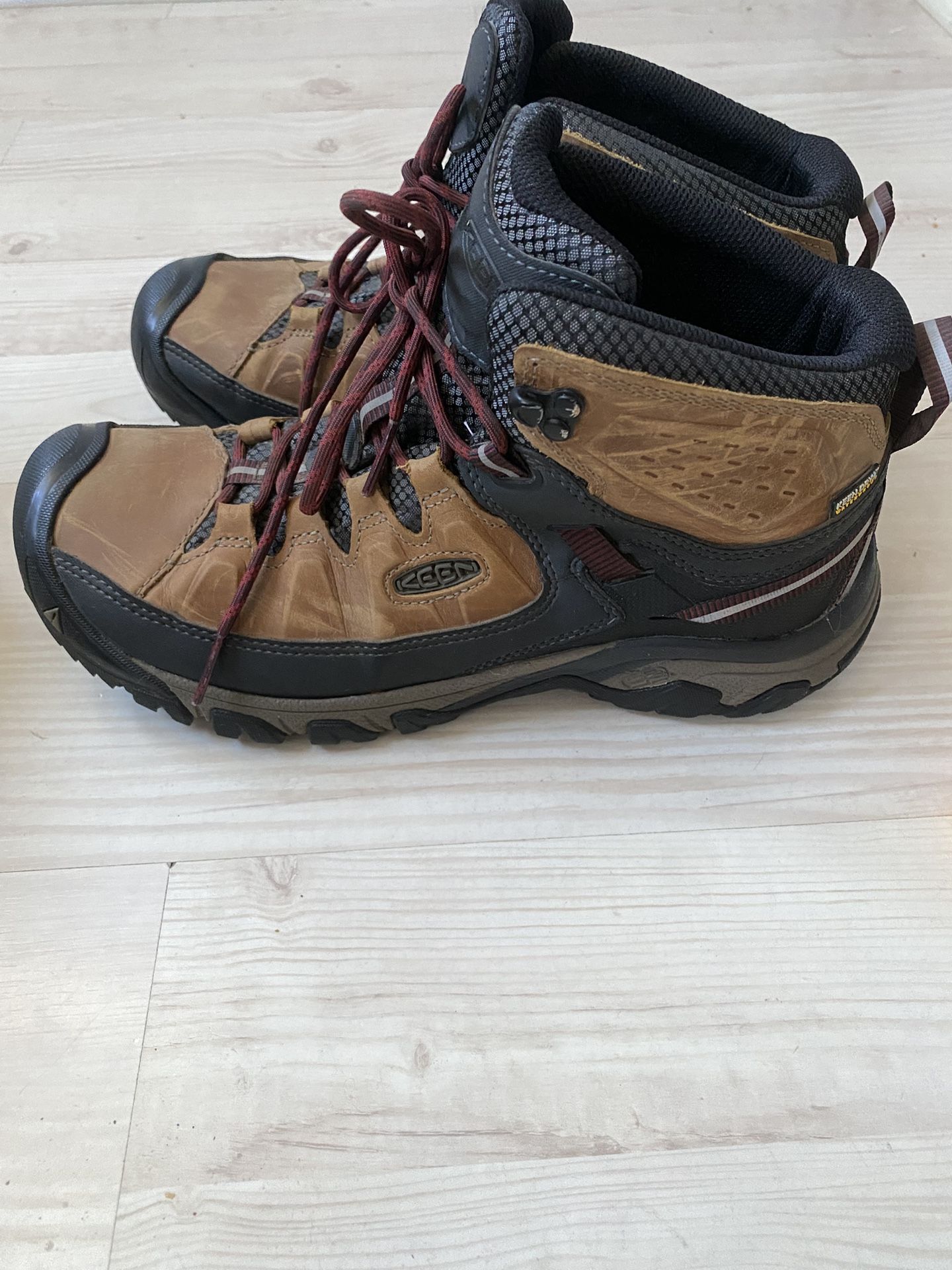 KEEN Utility Men's Lansing Mid Height Steel Toe Waterproof Work Boots size 11 