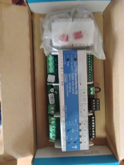 LUTRON Módulo de conmutación 0-10 v