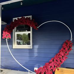 Heart Arch stand 