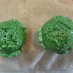 Vintage Mid Century Japan Lettuce Leaf set of salt and pepper shakers 