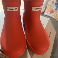 Authentic Hunter Boots Girls Size 12.      BRAND NEW 
