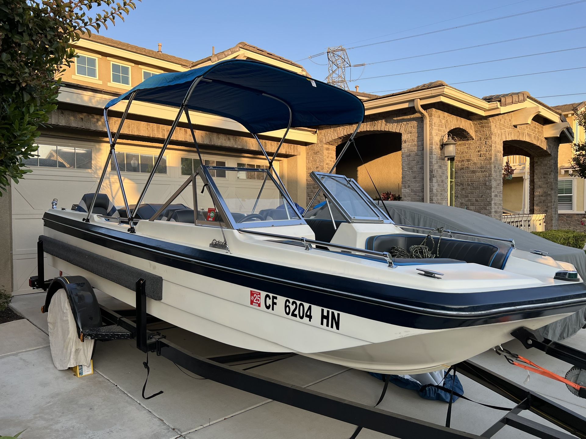 1983 Galaxie Fish And Ski Boat. Like New!!! Private Seller