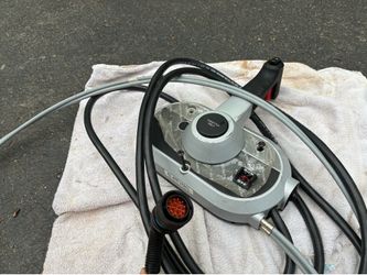 Mercury Outboard controls