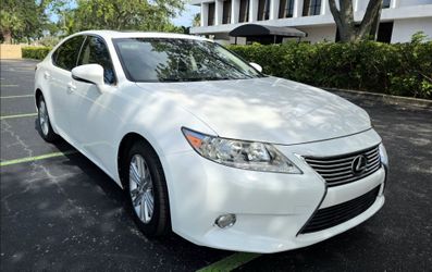2015 Lexus ES 350 • One Owner • Clean Title • 101k Miles
