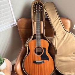 Small Acoustic Guitar - Taylor GS Mini Mahogany