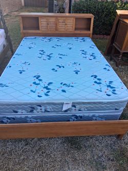 Cama Queen saze o matrimonial