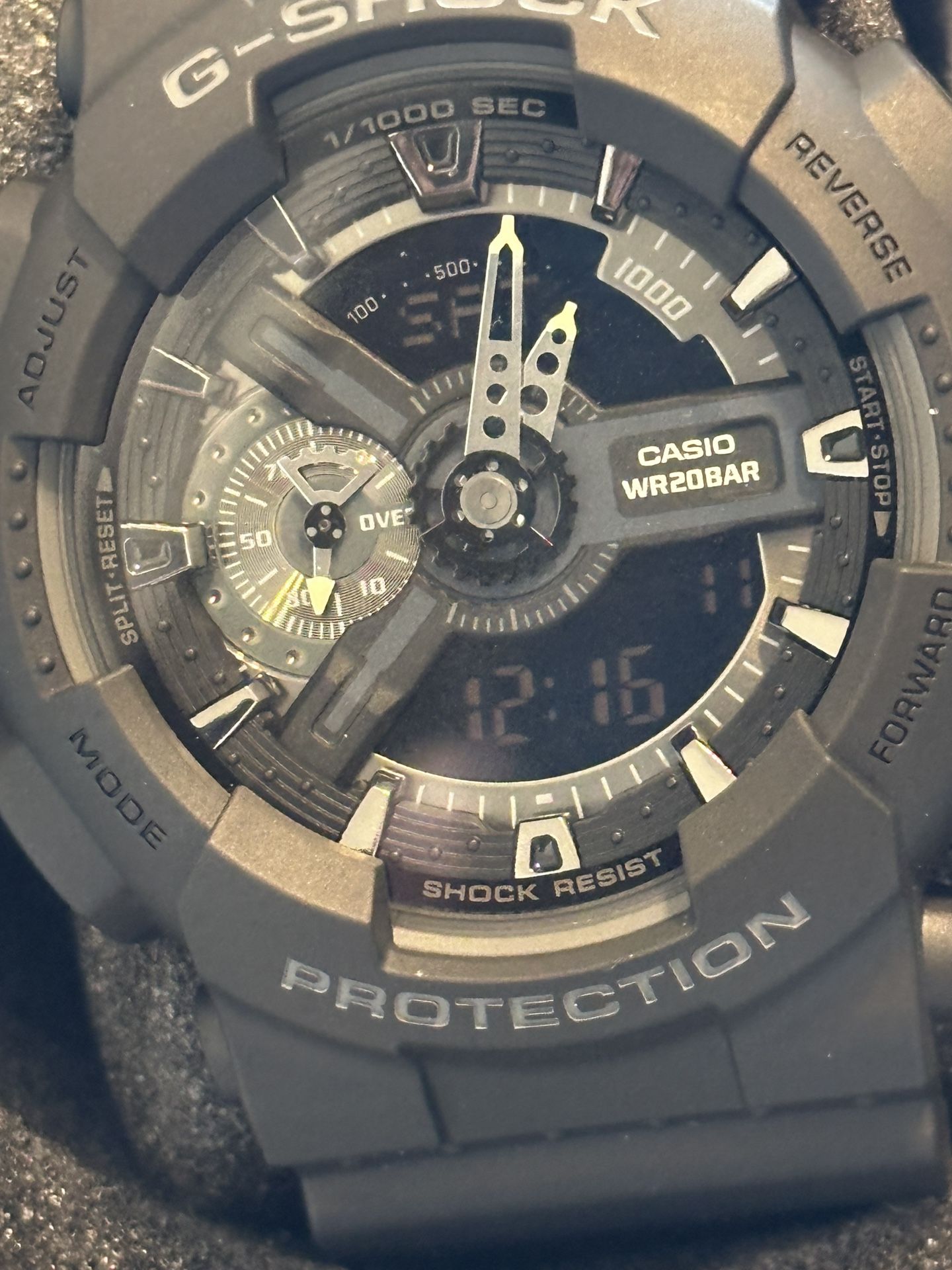 Casio. G-Shock