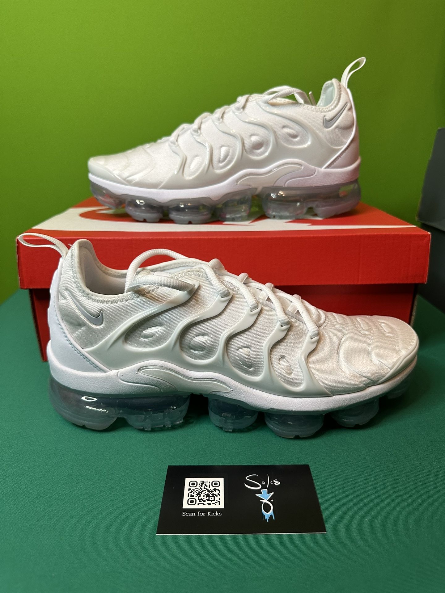 Nike Air VaporMax Plus “White” NEW Size 8 OG ALL 924453-100