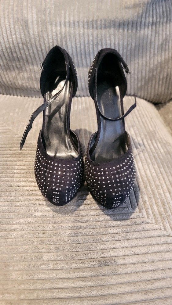 Forever 21 Black Heels With Stones