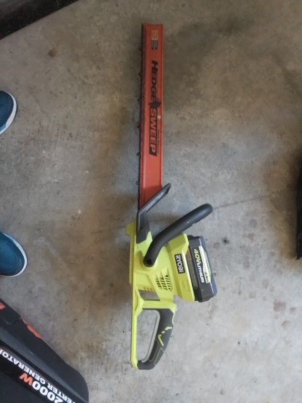 Ryobi 40v Hedge Trimmers 24" W/ Lithium 2.6ah Battery