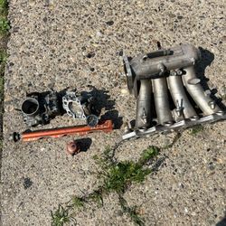 Aem Fuel Rail, Fuel Pressure Regulator, Throttle Body And B20 Intake Manifold