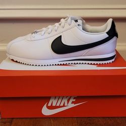 Nike Kids Cortez (GS) Size 3.5Y