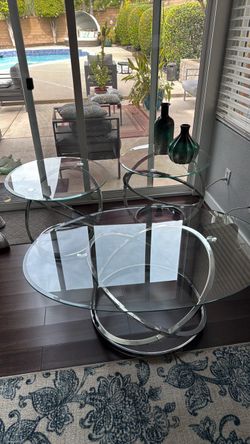 Round Glass and Chrome Coffee Table Set