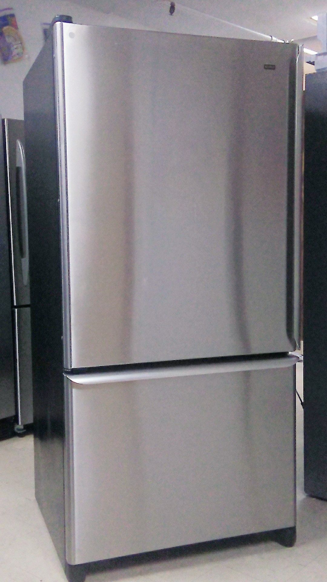 Kenmore bottom freezer Refrigerator