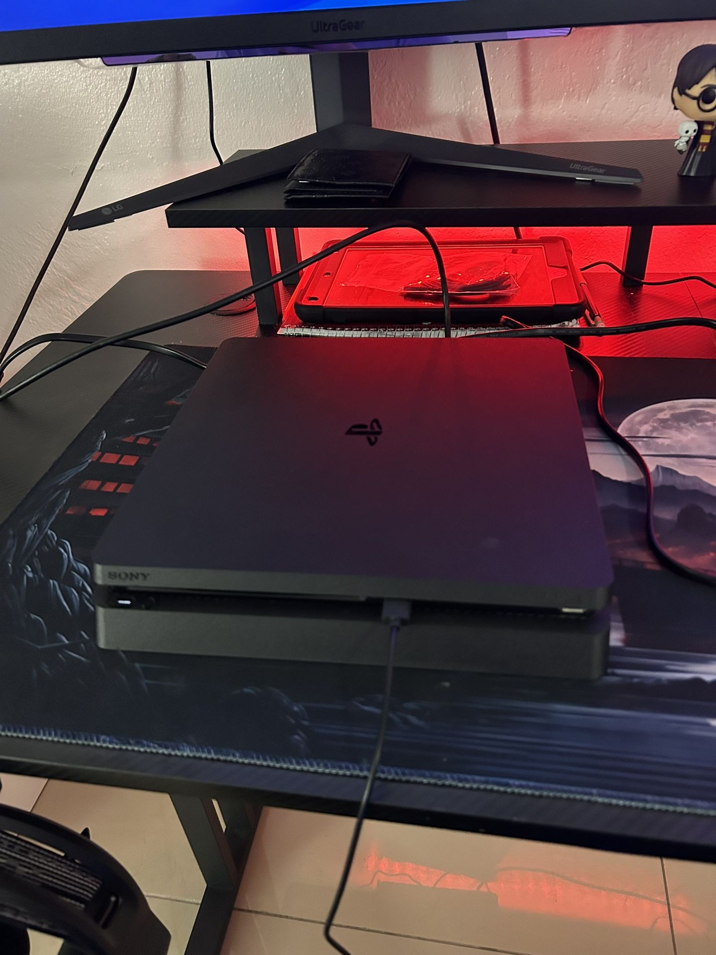 PS4 Slim