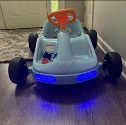 Bluey Kids Electric Ride-On Car – Working – $80