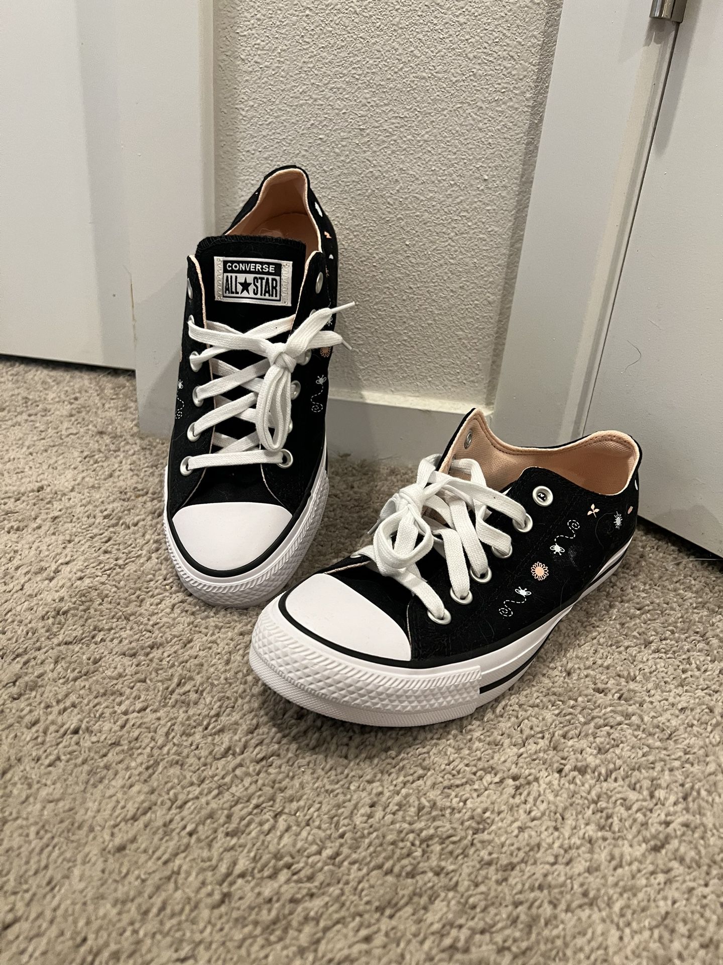 Converse Chuck Taylor All Star Shoes 'Floral Embroidery' - A03520C Expeditedship
