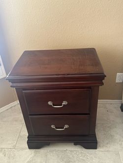 2-Drawer Wood Nightstand Cherry Finish