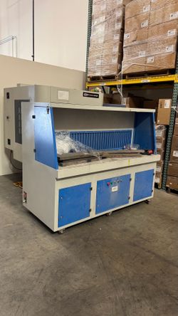 Dust collection sanding workbench
