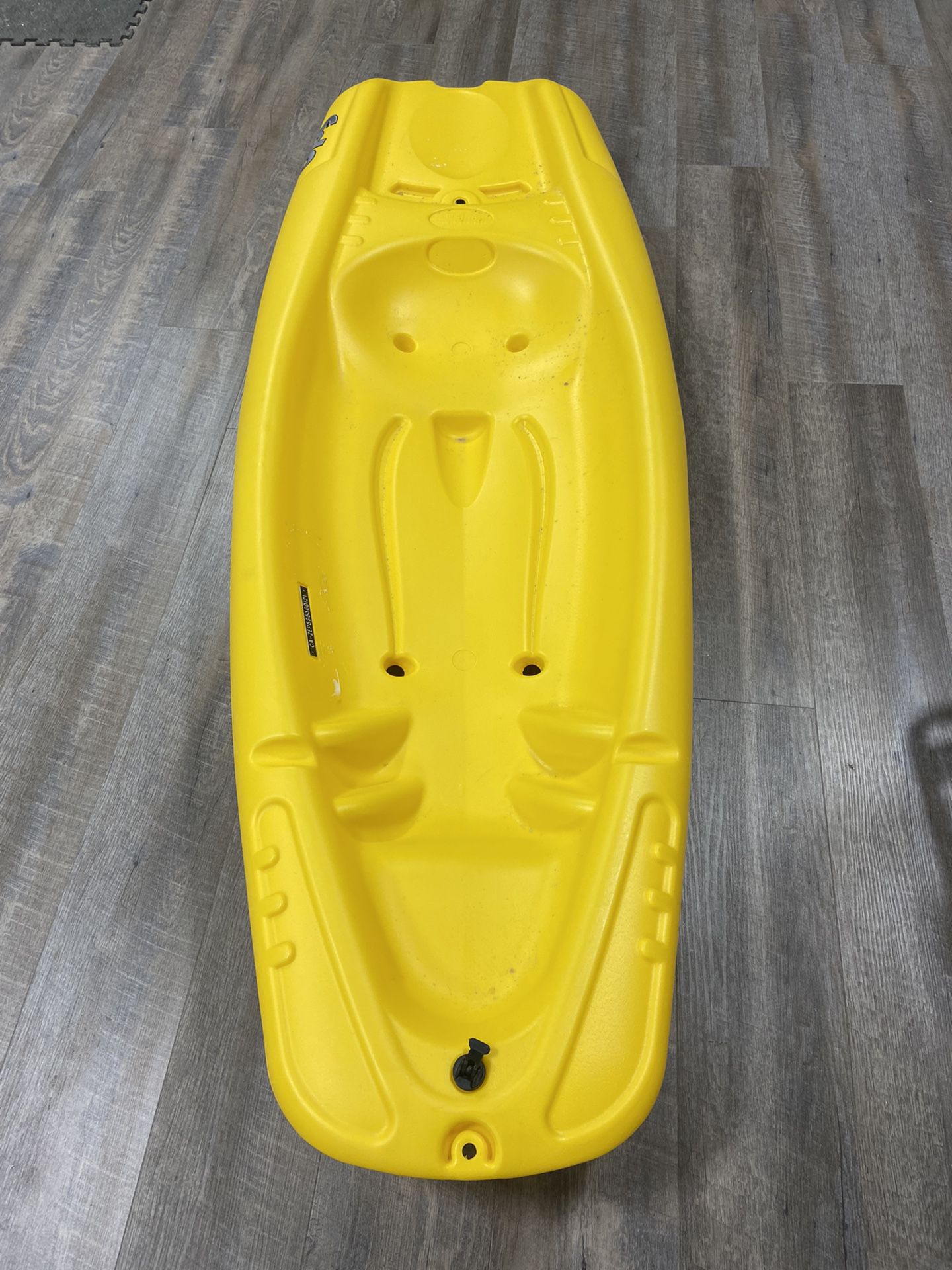Pelican Solo Youth Kayak, Yellow 