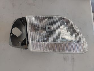 2001 Ford F-150 Left Headlight