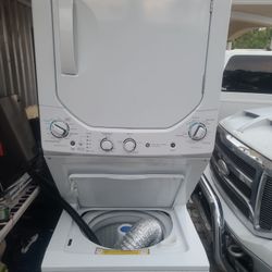 GE Stackable Washer and dryer