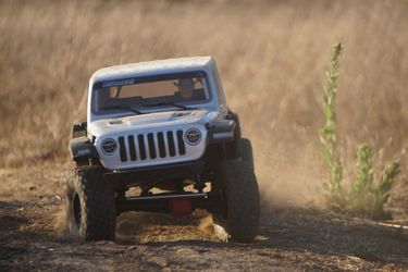 rc crawler scx6 1/6