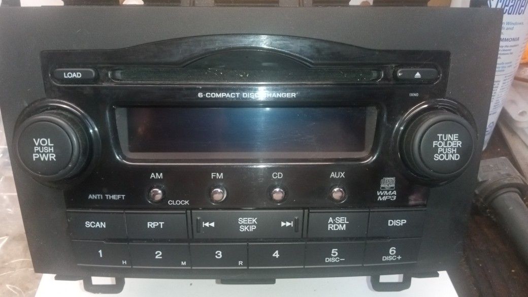 Honda Stereo with 6 cd player fits 2007 - 2011 Honda CRV