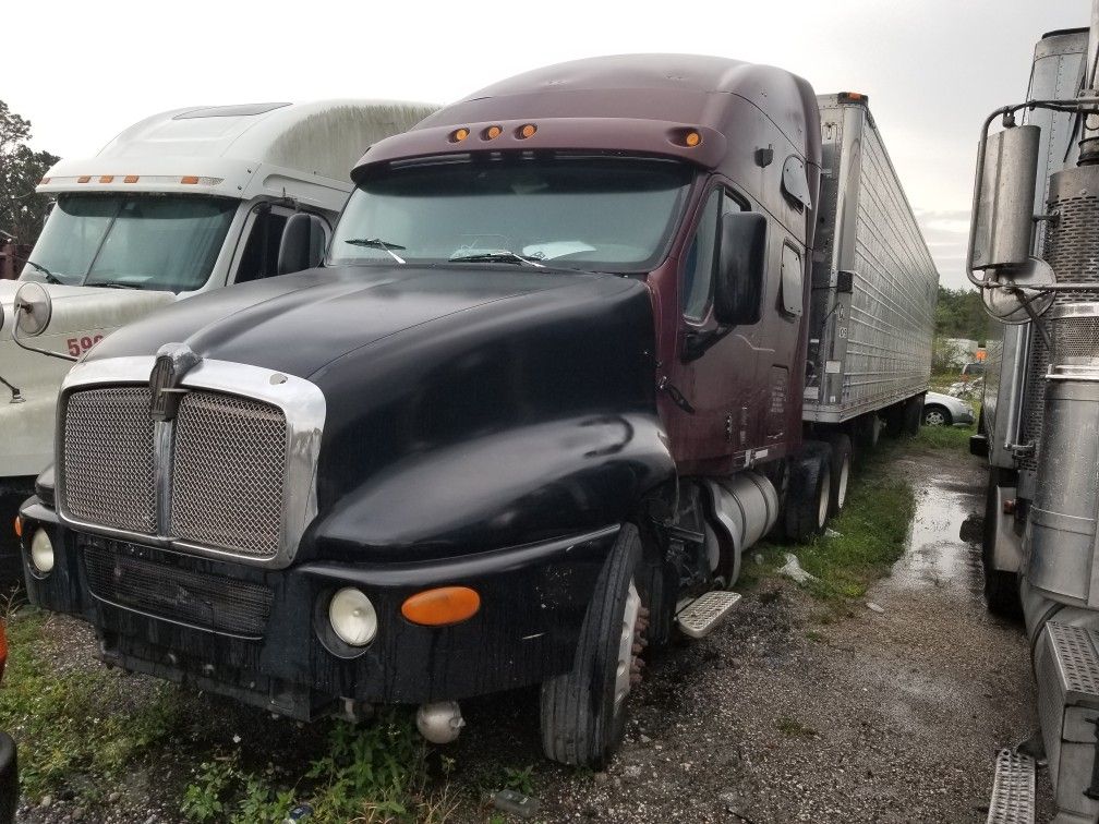 Parts Truck - 2002 Kenworth T2000 - Cat C12