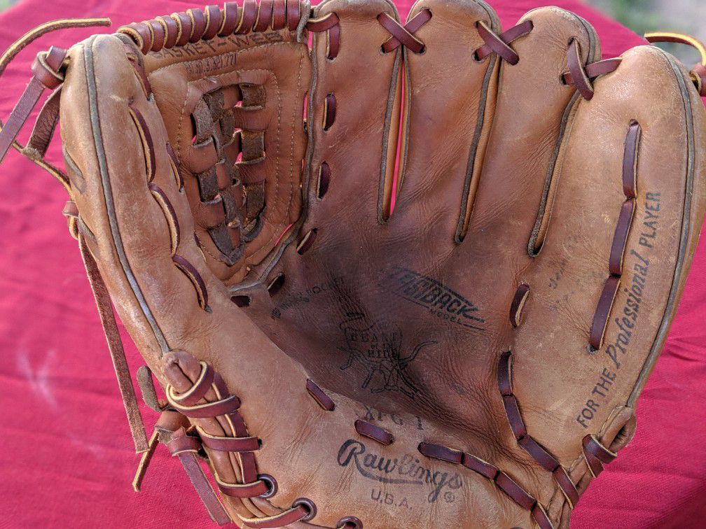 Rawlings XFG-1 mid 70's Heart of the Hide Baseball Glove