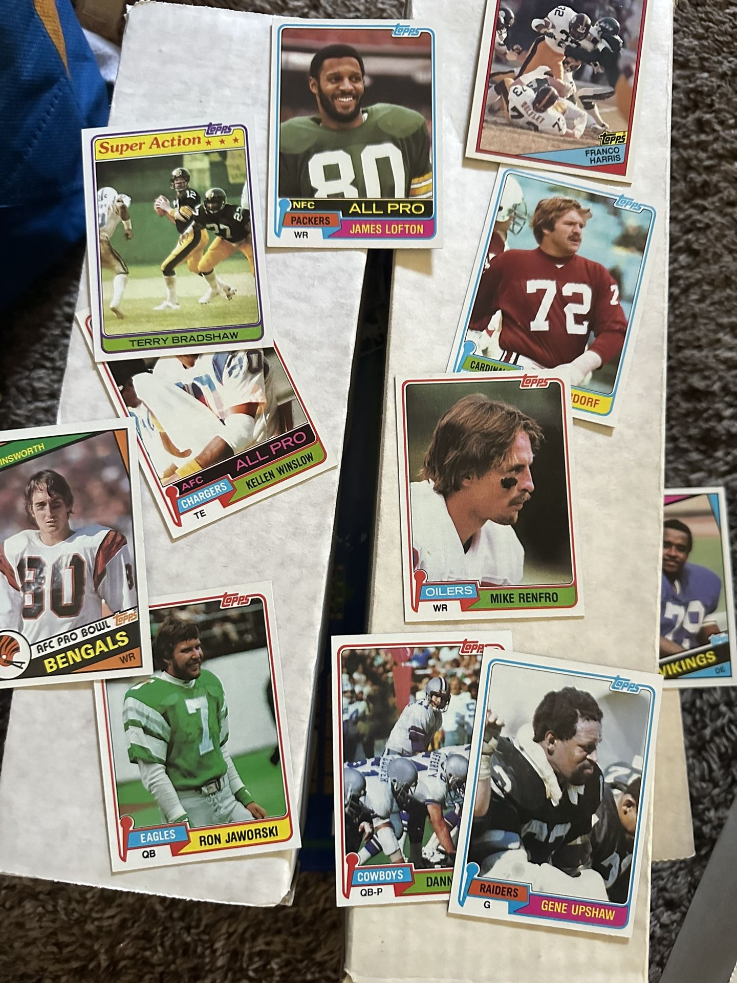 Tons Of Sports Cards