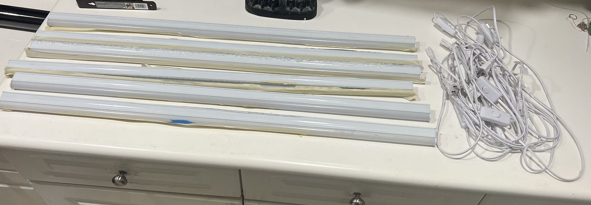 LightingWill LED T5 Integrated Fixture 3FT, Daylight White 6000-6500K, 14W, Linkable Shop Light and Under Cabinet