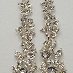 Bohemias earrings Cz Diamonds, silver plated, 3"inches length, unique for its elegance.
