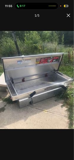 Tool box for truck