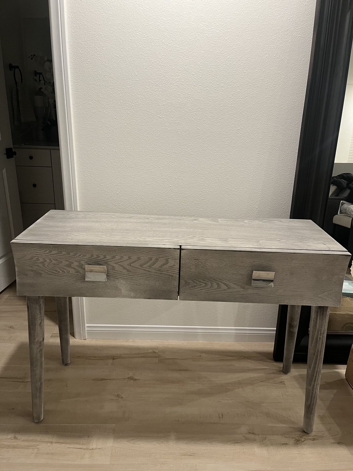 Entry table/console 