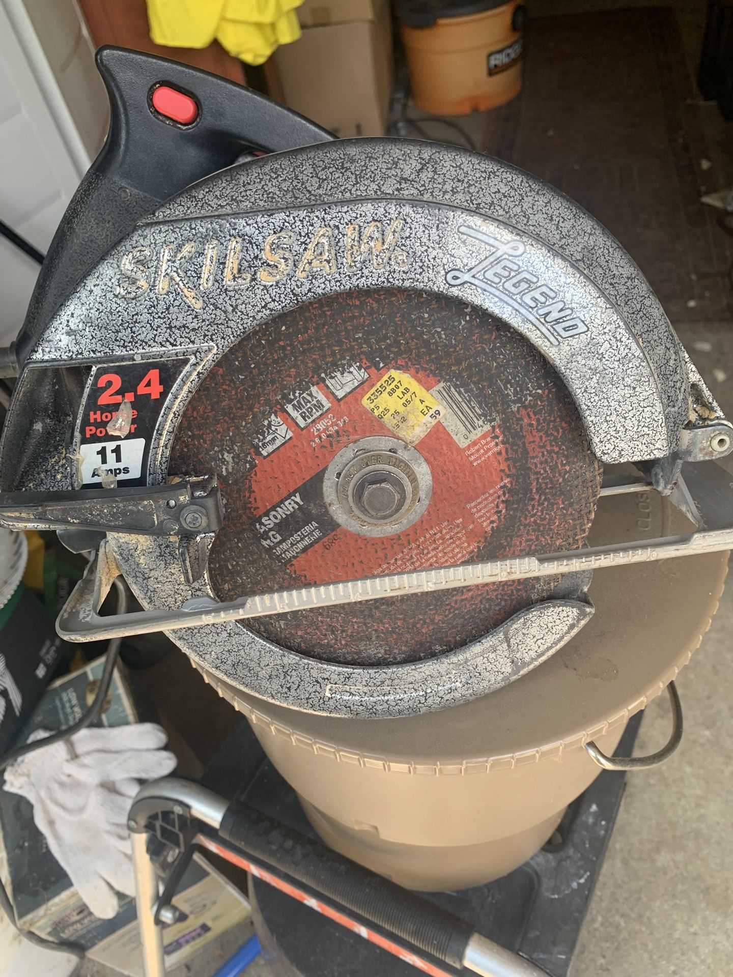 Skil Circular Saw With Masonry Blade And Case