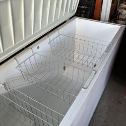 26 Cubic Ft Freezer 