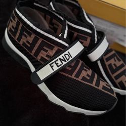 Fendi Womens shoes size 8