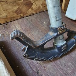 Pipe Bender For Metal Piping