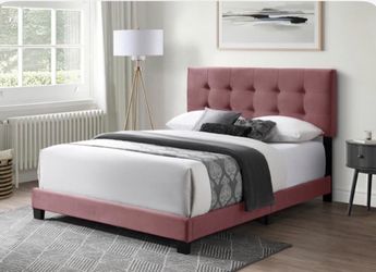 New full size bed with mattress and boxspring and free delivery, pay on arrival